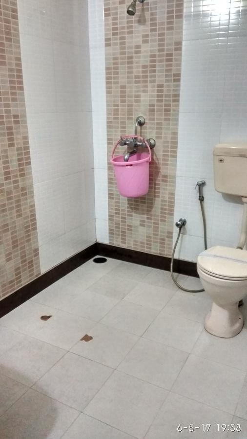 Hotel Varsa Dibrugarh Eksteriør billede
