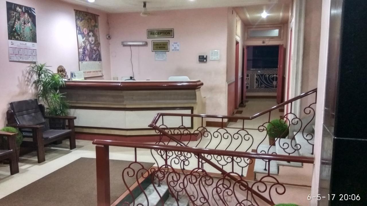 Hotel Varsa Dibrugarh Eksteriør billede